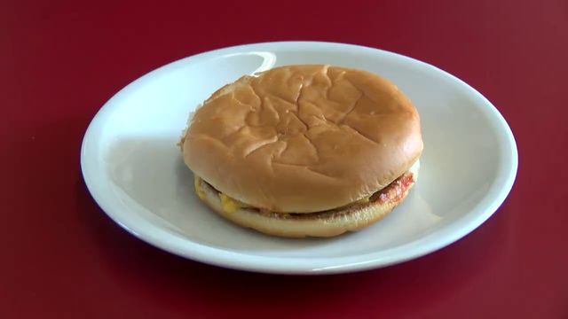 McDonald's Burger schimmelt auch nach 30 Tagen nicht