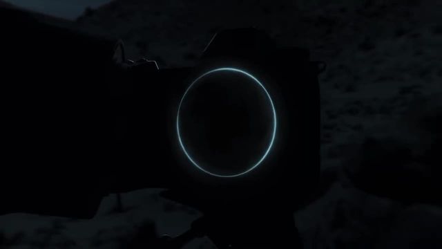 Nikon Travel of Light: Zeigt sich hier die neue Profi-DSLM?