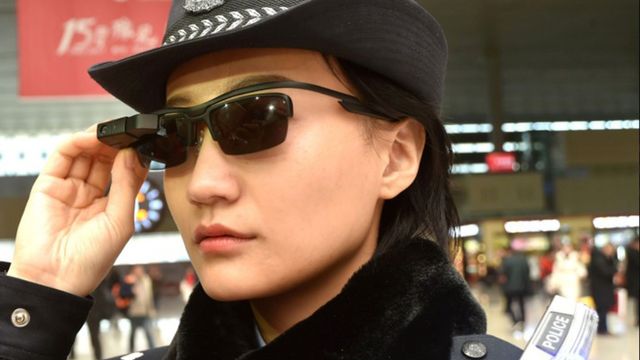 In China werden smarte Polizei-Brillen getestet