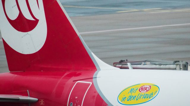 Air-Berlin-Tochter Niki insolvent - Zehntausende Passagiere gestrandet 