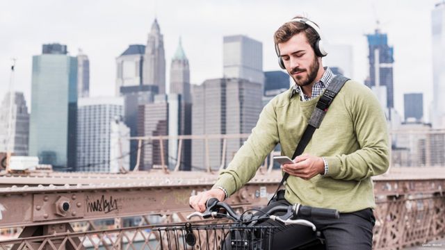 Kopfhörer beim Fahrradfahren: Erlaubt oder nicht?